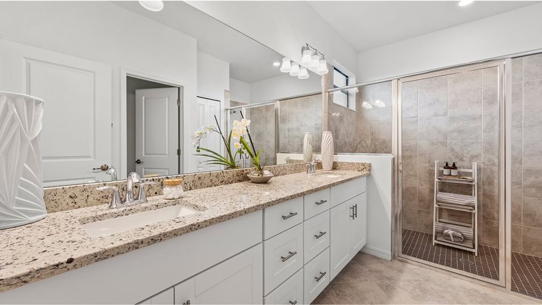 Trevi plan Owners Bath