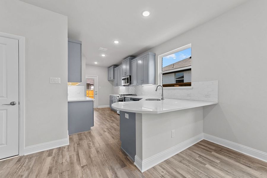 Image 11 of a home in Symmetry 37s.