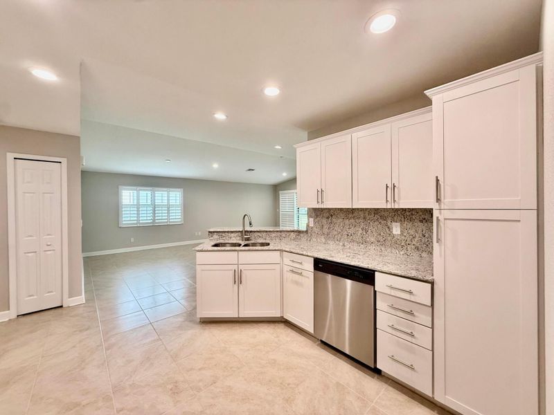 Kitchen with Lots of Cabinets