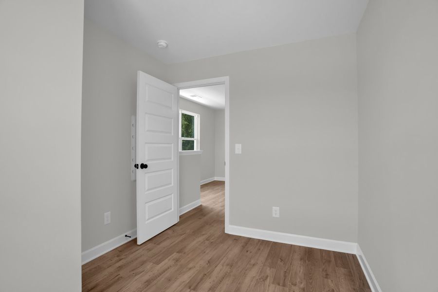 Interior photo of a similar plan (The Charleston). Features & selections may vary. Interior photo of a similar plan (The Charleston). Features & selections may vary.