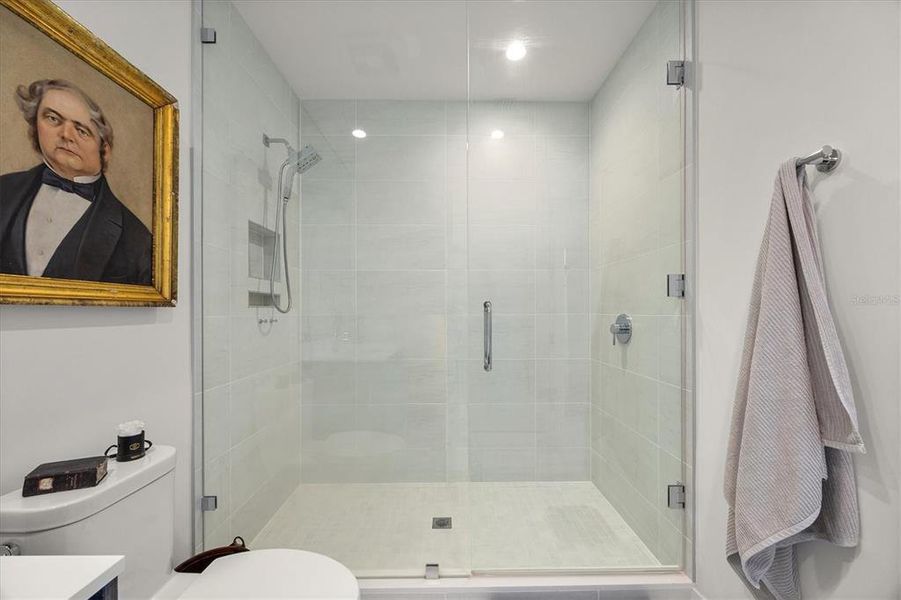 Furnished interior view inside a new home in , Sarasota (Image 34).