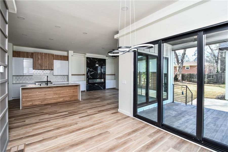 Image 84 of a home in .