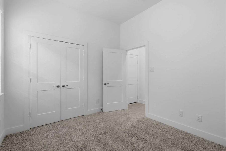Spacious, unfurnished interior of a new home in Emory Glen, Magnolia (Image 12). Spacious, unfurnished interior of a new home in Emory Glen, Magnolia (Image 12).