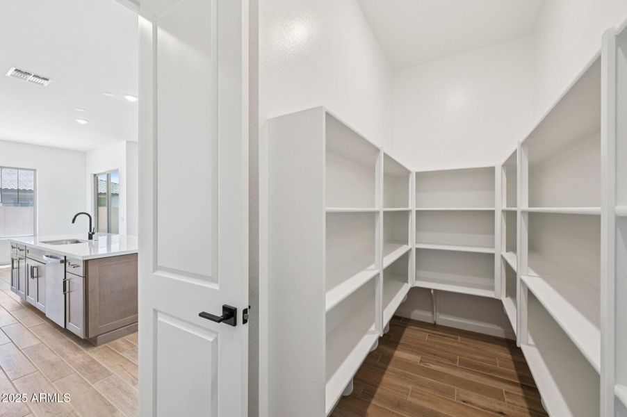 11-web-or-mls-E Twin Acres Dr-S0708-011 11-web-or-mls-E Twin Acres Dr-S0708-011