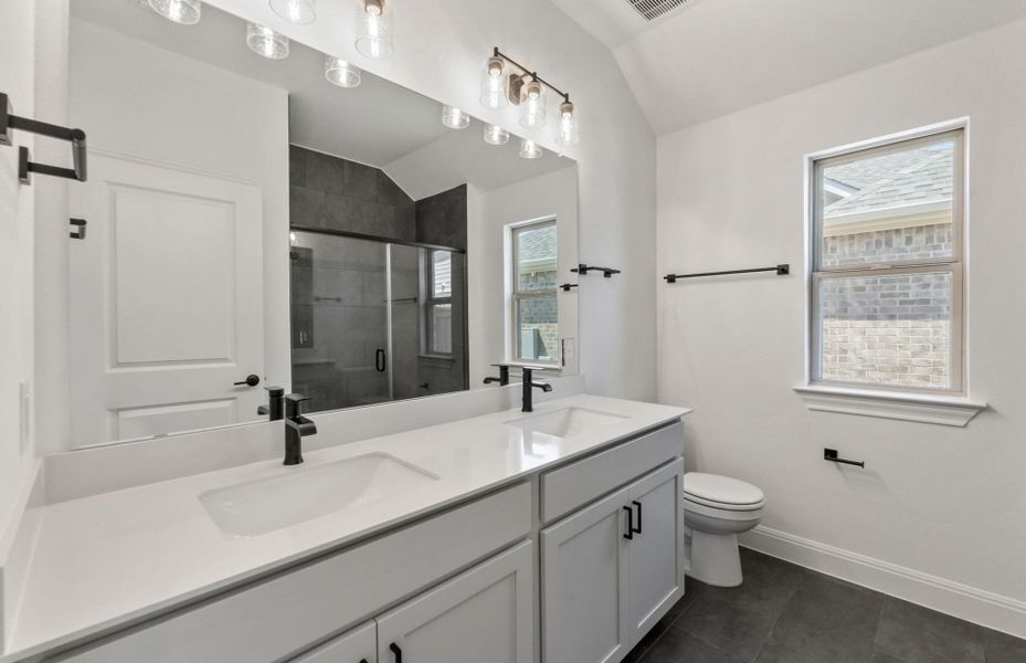 Furnished interior view inside a new home in Crescent Bluff, Georgetown (Image 9).