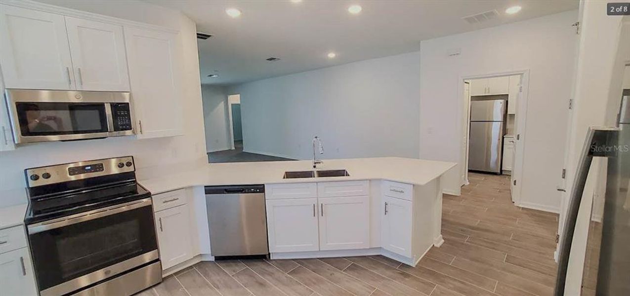 Furnished interior view inside a new home in , Edgewater (Image 4).