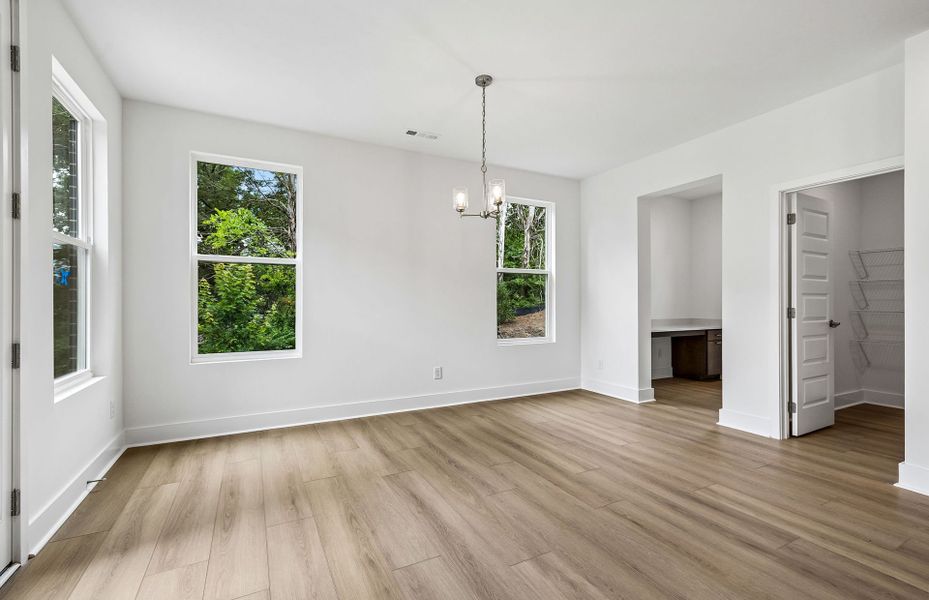 Spacious, unfurnished interior of a new home in Devonshire, Mount Juliet (Image 60).