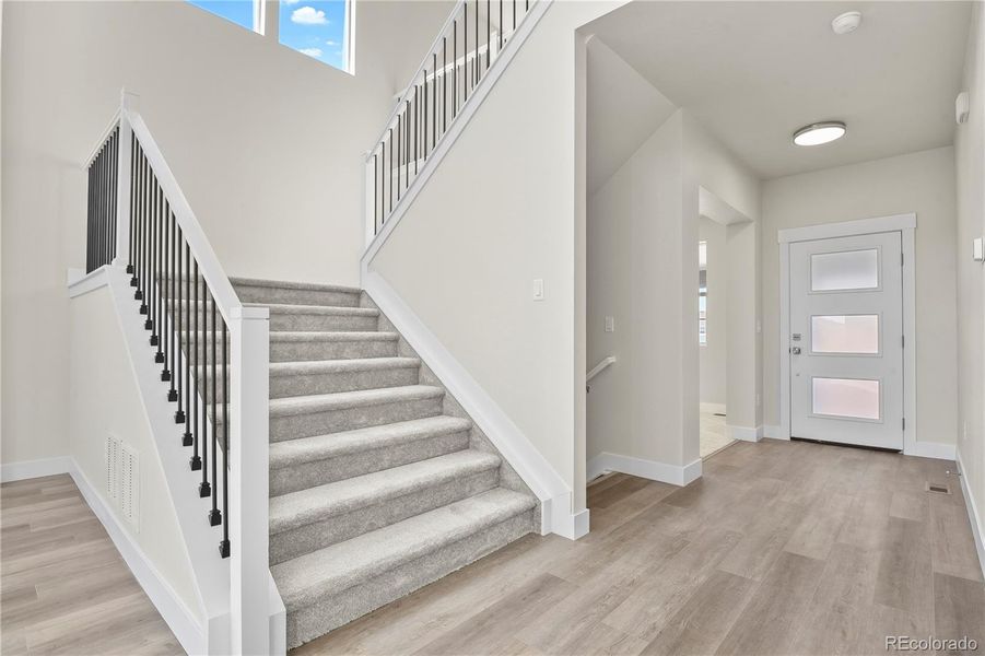 Spacious, unfurnished interior of a new home in , Colorado Springs (Image 22).