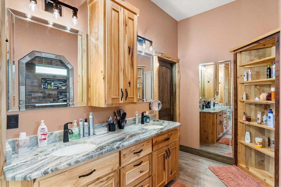 Furnished interior view inside a new home in , Rusk (Image 13). Furnished interior view inside a new home in , Rusk (Image 13).