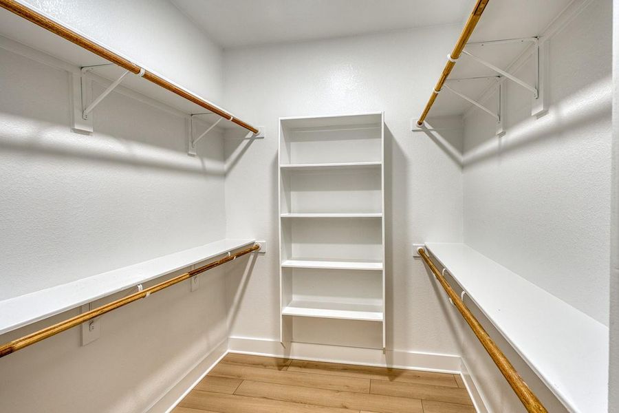 Image 28 of a home in .