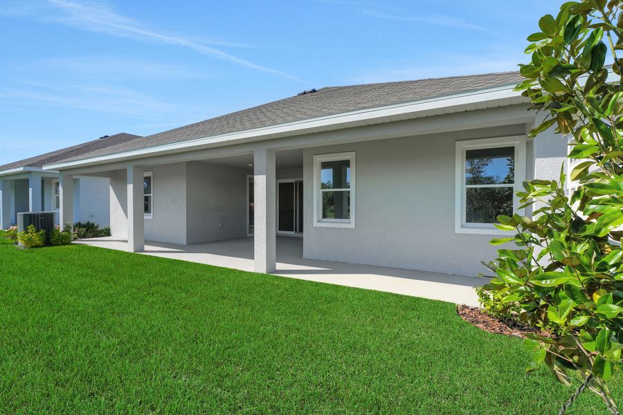 3,099sf New Home in Parrish, FL. - Slide 4 3,099sf New Home in Parrish, FL. - Slide 4