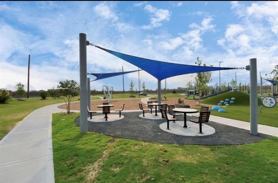 Community amenities in Sunterra, Katy (Image 36). Community amenities in Sunterra, Katy (Image 36).