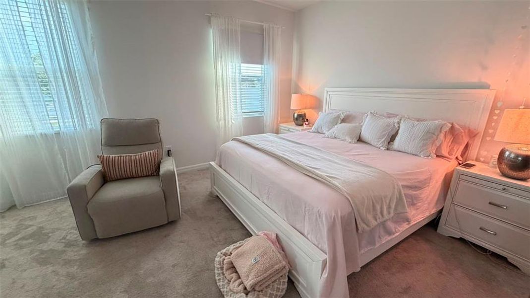 Furnished interior view inside a new home in , Kissimmee (Image 15).