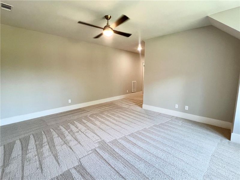 Spacious, unfurnished interior of a new home in , Greensboro (Image 36).