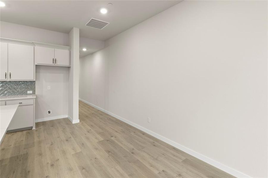 Image 22 of a home in . Image 22 of a home in .