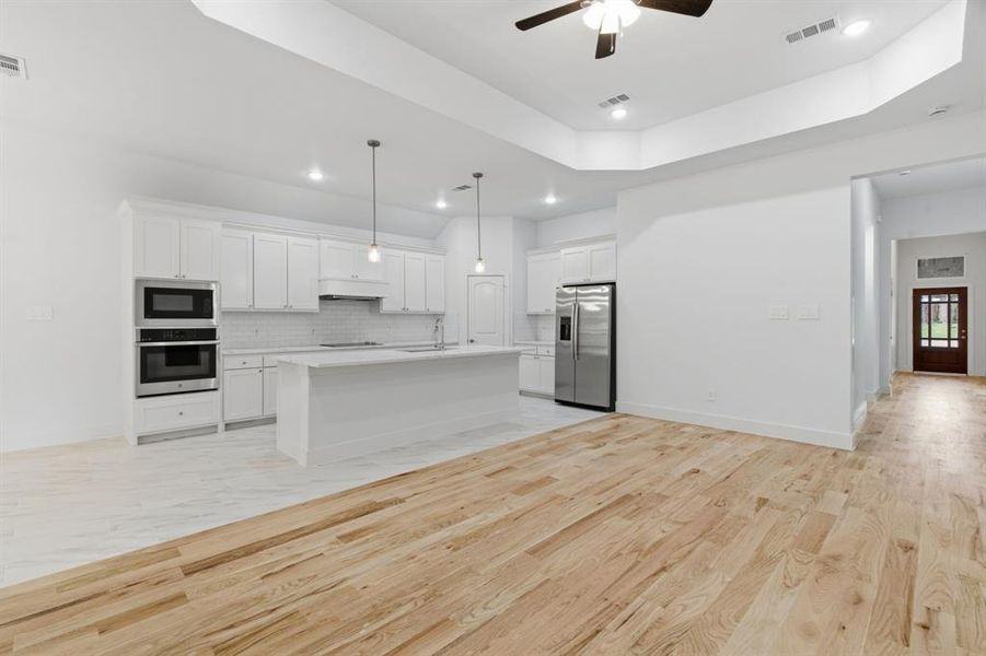 Spacious, unfurnished interior of a new home in , Weatherford (Image 29). Spacious, unfurnished interior of a new home in , Weatherford (Image 29).