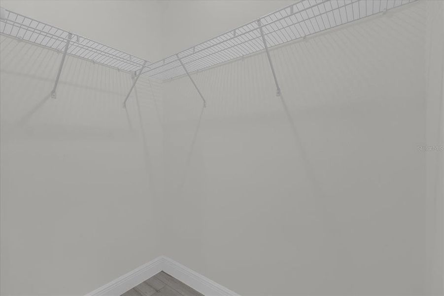 Spacious, unfurnished interior of a new home in , Citrus Springs (Image 31).