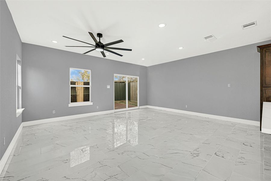 all the window are vinyl double panel