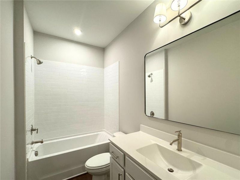 Furnished interior view inside a new home in , Alpharetta (Image 5).