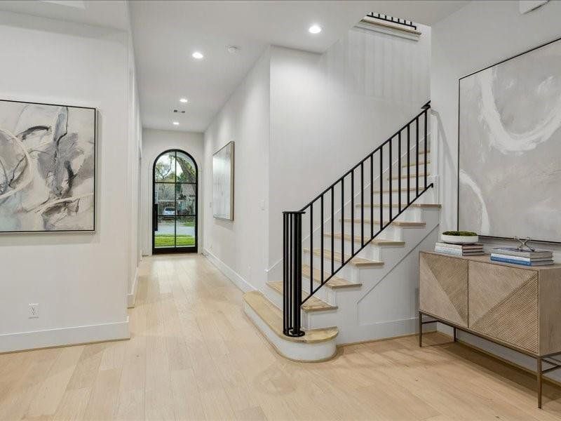 Entry Foyer