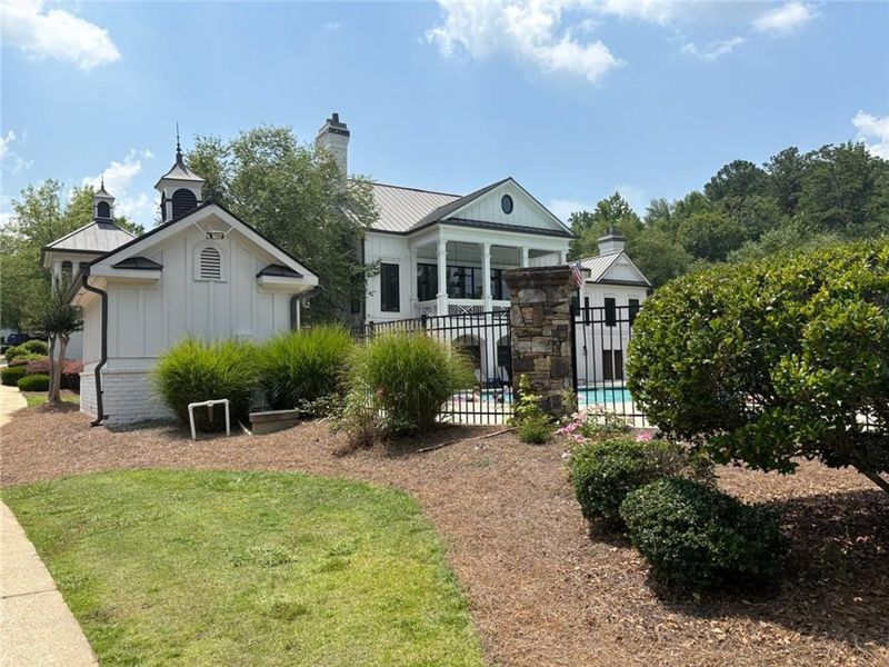 Image 18 of a home in Riverwood.