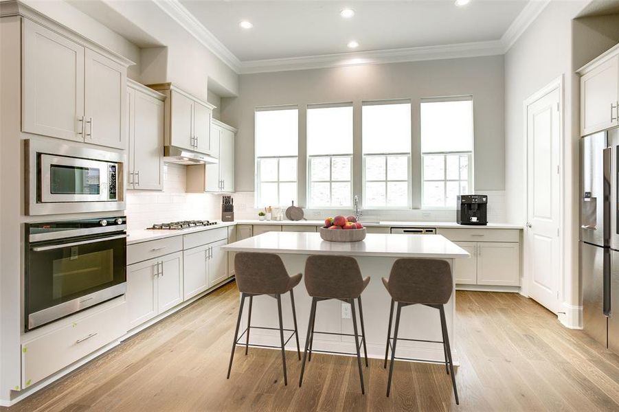 Image of actual unit - virtually staged to show use of space.