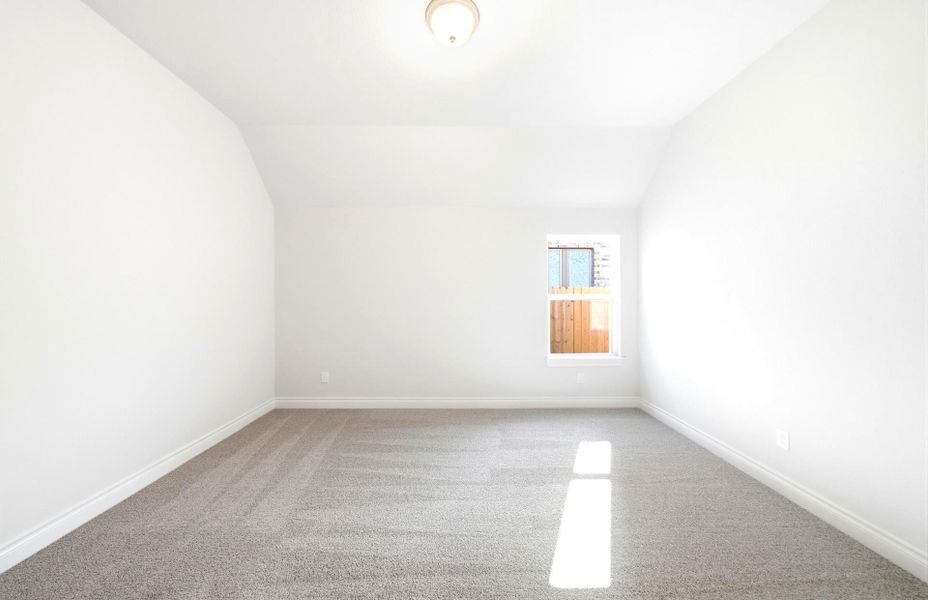 Spacious, unfurnished interior of a new home in The Highlands 55′, Porter (Image 34).