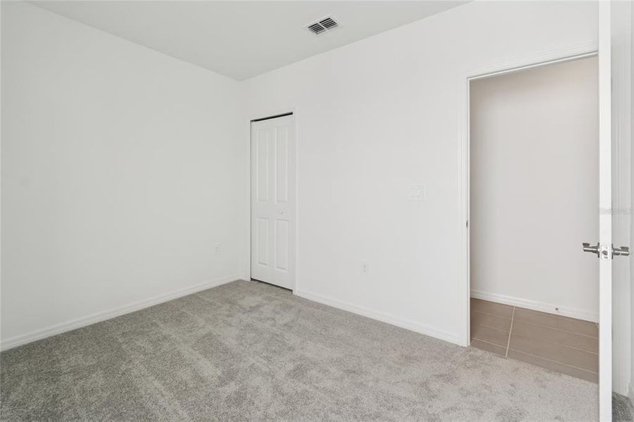 Spacious, unfurnished interior of a new home in Southpointe, Palmetto (Image 29).