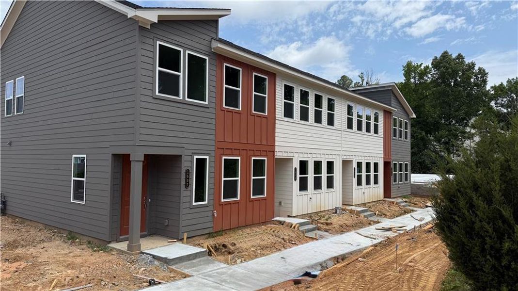 Image 42 of a home in Park Vue.