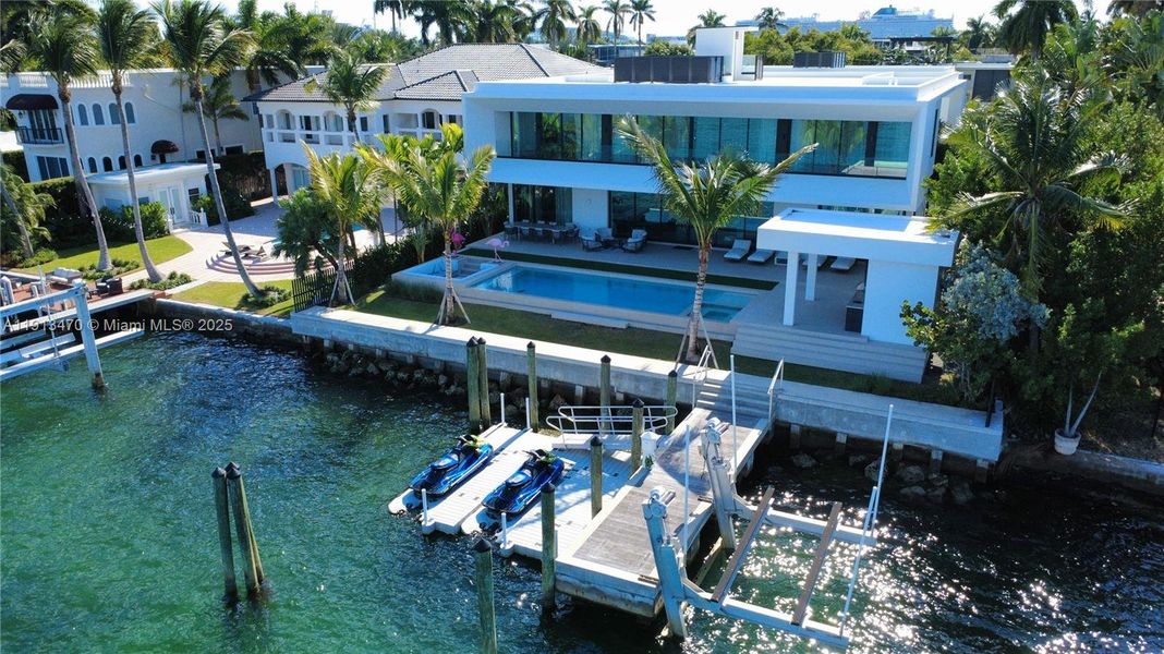 Image 36 of a home in .