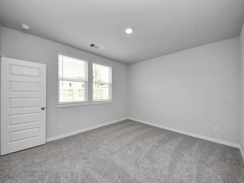 Spacious, unfurnished interior of a new home in Robins Landing, Houston (Image 32). Spacious, unfurnished interior of a new home in Robins Landing, Houston (Image 32).