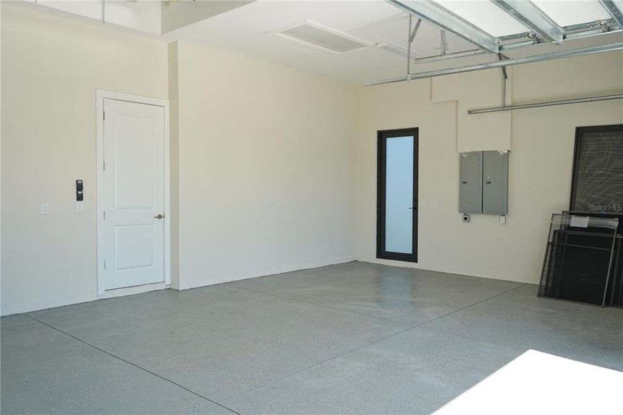 Spacious, unfurnished interior of a new home in , Port Charlotte (Image 44). Spacious, unfurnished interior of a new home in , Port Charlotte (Image 44).