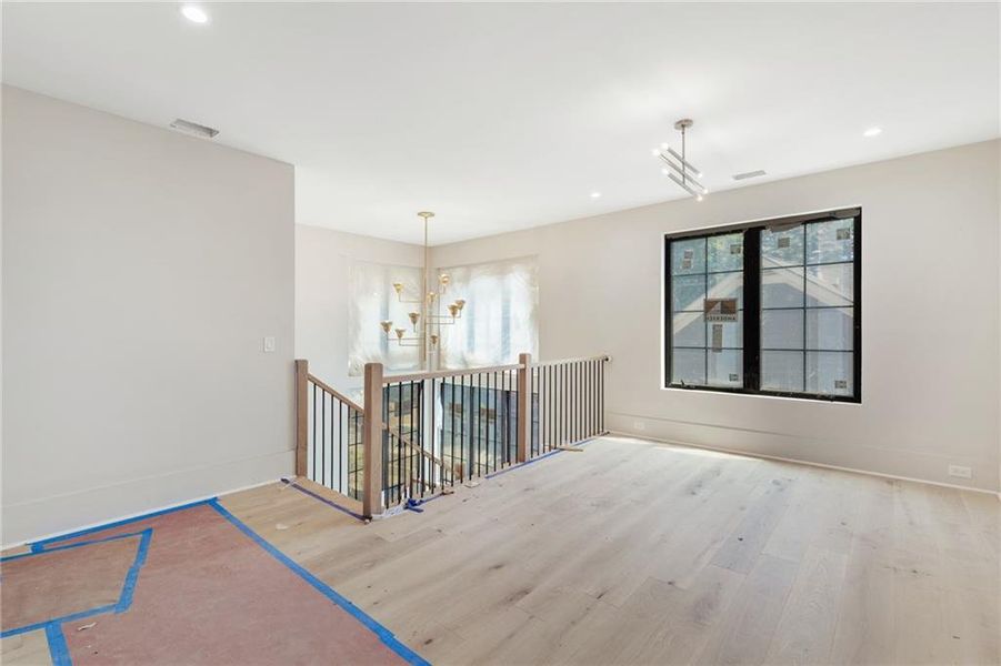 Spacious, unfurnished interior of a new home in , Atlanta (Image 12).