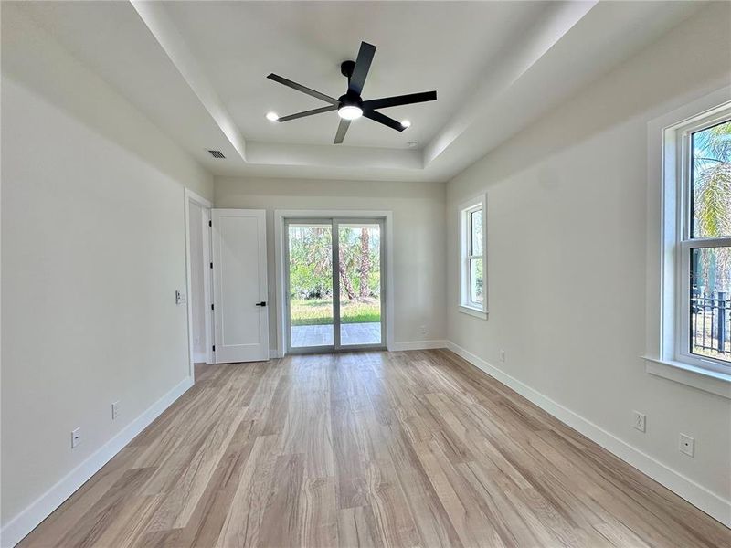 Spacious, unfurnished interior of a new home in , North Port (Image 23).