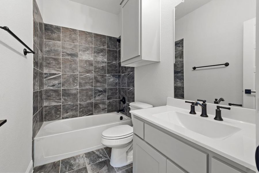 Representative furnished interior of a home built from the Bradley by Landon Homes in East Village - Classic Series, Frisco (Image 56). Representative furnished interior of a home built from the Bradley by Landon Homes in East Village - Classic Series, Frisco (Image 56).