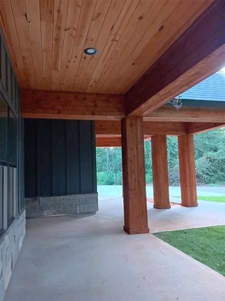 Exterior details and patio area of a home in , Willis (Image 28).