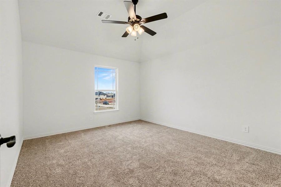Spacious, unfurnished interior of a new home in , Prosper (Image 28).