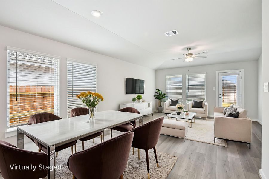 The Pinnacle floorplan in Mavera of Conroe, TX. The Pinnacle floorplan in Mavera of Conroe, TX.