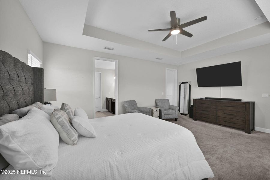 Furnished interior view inside a new home in , Middleburg (Image 35). Furnished interior view inside a new home in , Middleburg (Image 35).