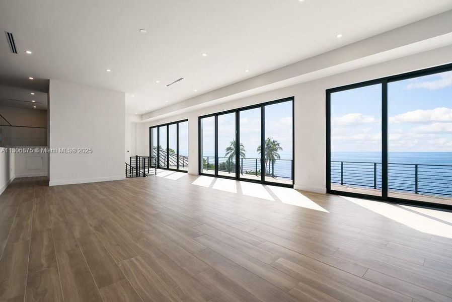 3rd Floor Gym, Game Room & Media Room 3rd Floor Gym, Game Room & Media Room