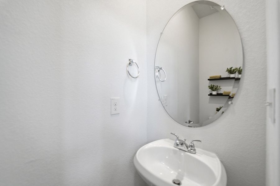 Representative interior finishes for a home built from the Eames by CastleRock Communities in Municipal Drive Townhomes, Leander (Image 17). Representative interior finishes for a home built from the Eames by CastleRock Communities in Municipal Drive Townhomes, Leander (Image 17).