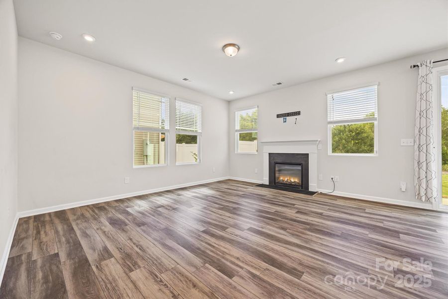 Spacious, unfurnished interior of a new home in , Indian Land (Image 24).