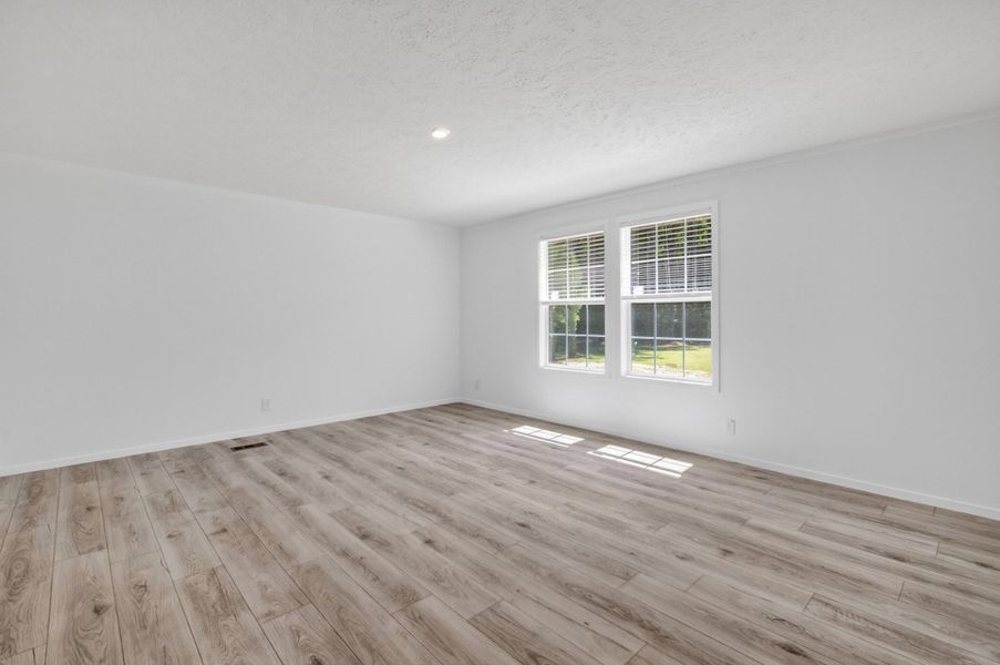 Spacious, unfurnished interior of a new home in , Cross (Image 40).