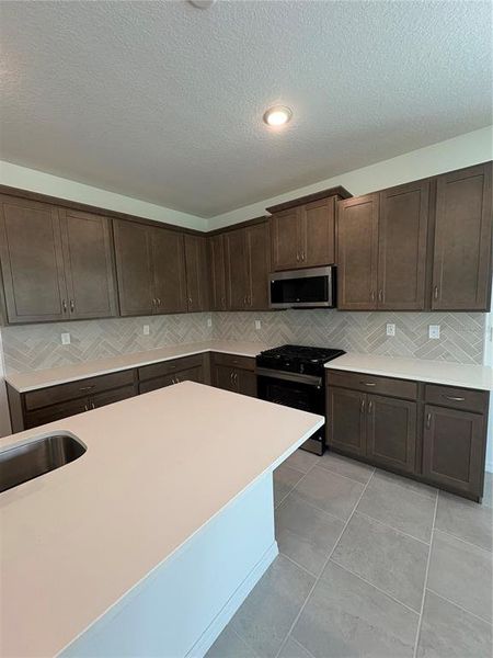 Furnished interior view inside a new home in Oakview, Apopka (Image 5).