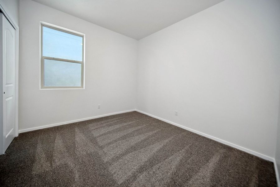 Representative unfurnished interior of a home built from the Valencia by Hakes Brothers in Summer Sky North, El Paso (Image 16).