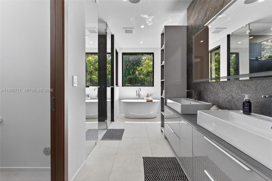 Furnished interior view inside a new home in , Miami (Image 52).