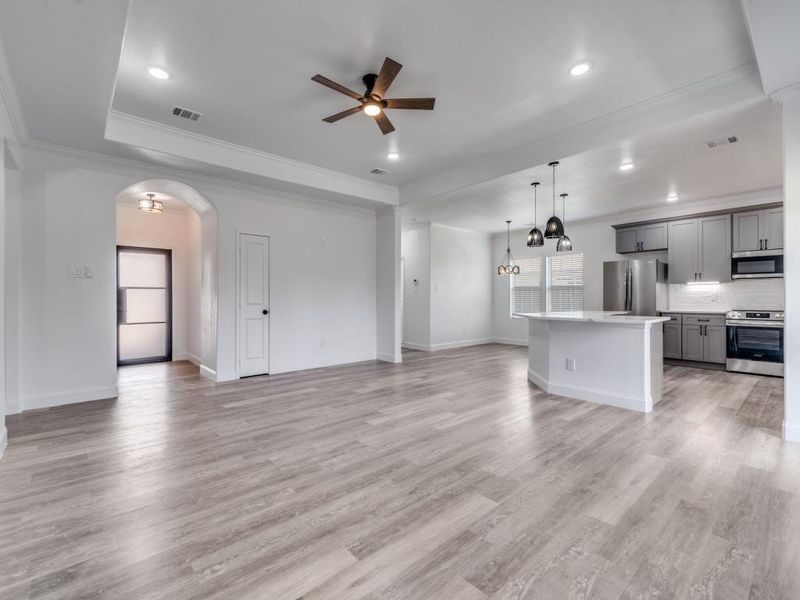 Spacious, unfurnished interior of a new home in , East Tawakoni (Image 19). Spacious, unfurnished interior of a new home in , East Tawakoni (Image 19).