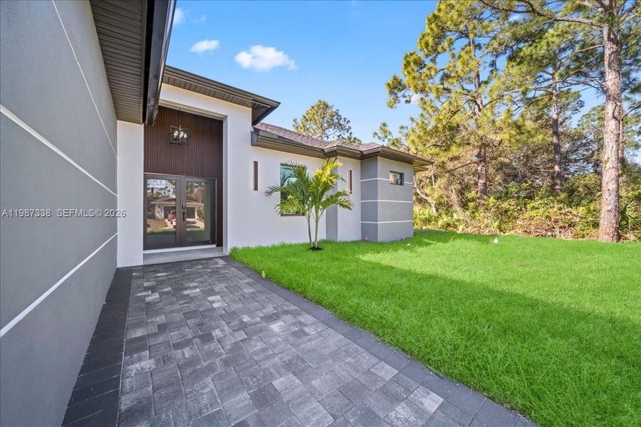 Exterior details and patio area of a home in , Lehigh Acres (Image 23).