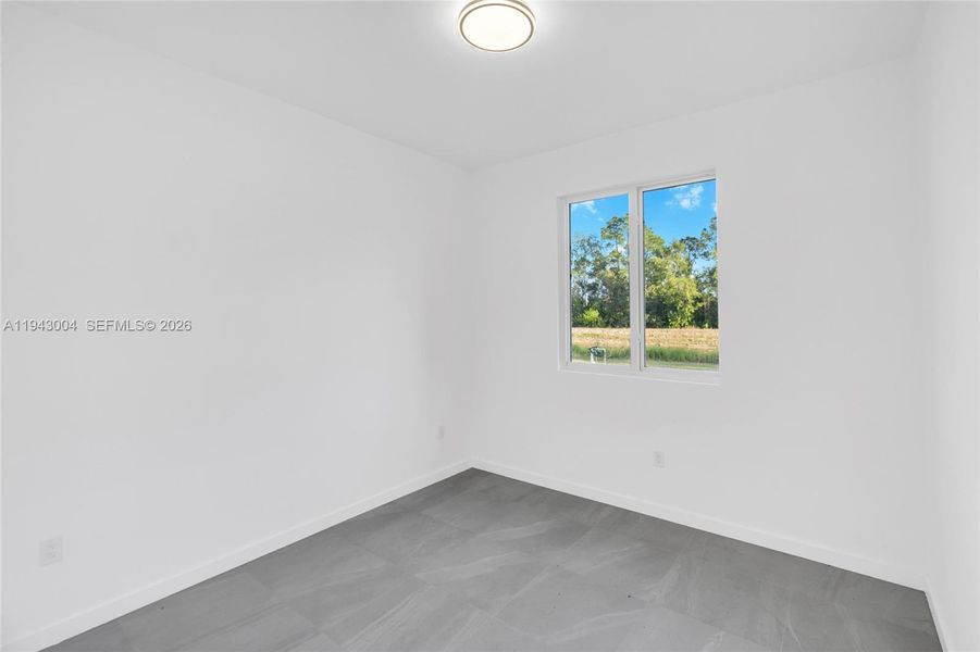 Spacious, unfurnished interior of a new home in , Lehigh Acres (Image 32).