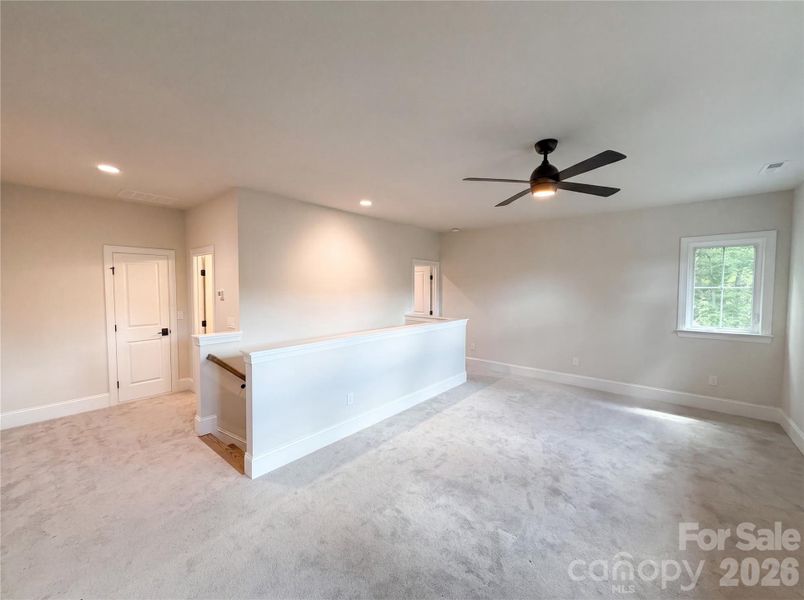 Spacious, unfurnished interior of a new home in , Landis (Image 20).